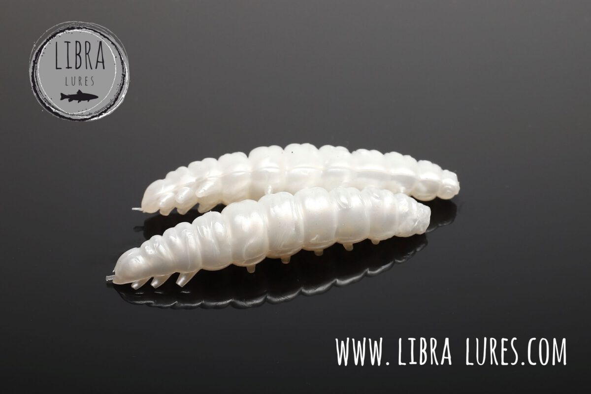 LARVA - 004 SILVER PEARL.jpg